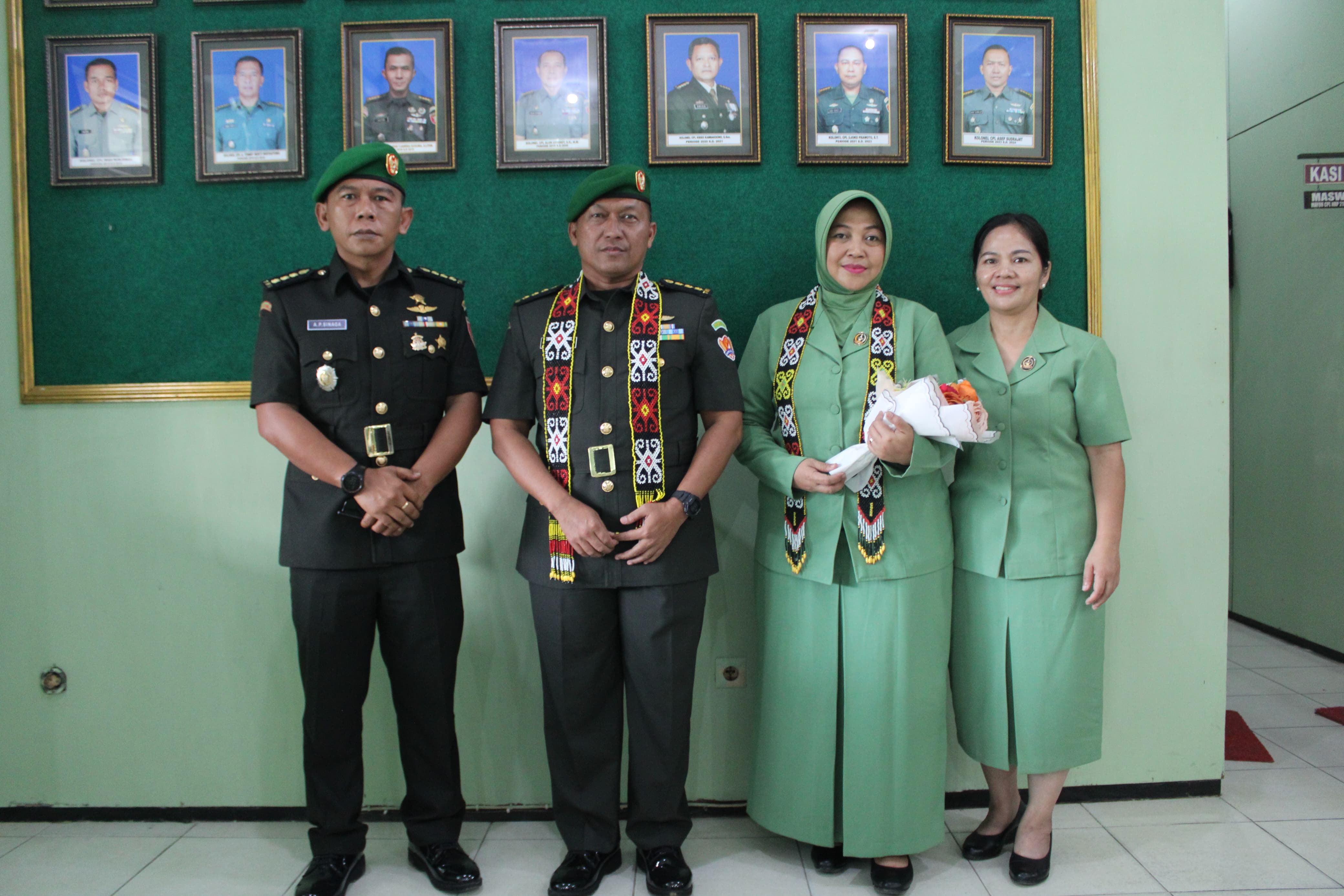 Sertijab Kapaldam VI/Mlw dari Kol Asep Sudrajat kepada Kol A.P Sinaga